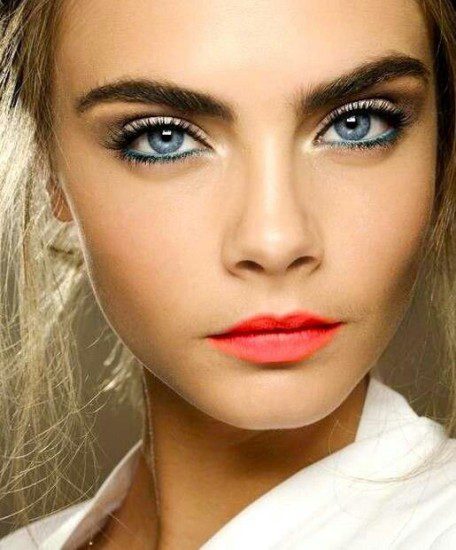 20-Gorgeous-Makeup-Ideas-for-Blue-Eyes-8