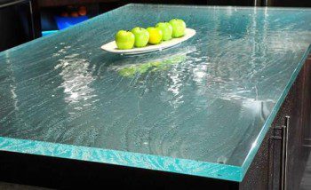thick-glass-countertop-with-wavi-texture-