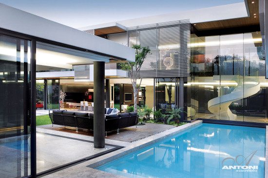 The-6th-1448-Eccentric-Houghton-Residence-by-SAOTA-and-Antoni-Associates-5