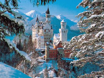 neuschwanstein-castle-germany-in-the-snow-4-lancastria