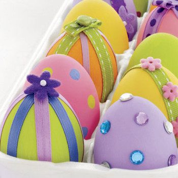 ribboned-easter-eggs